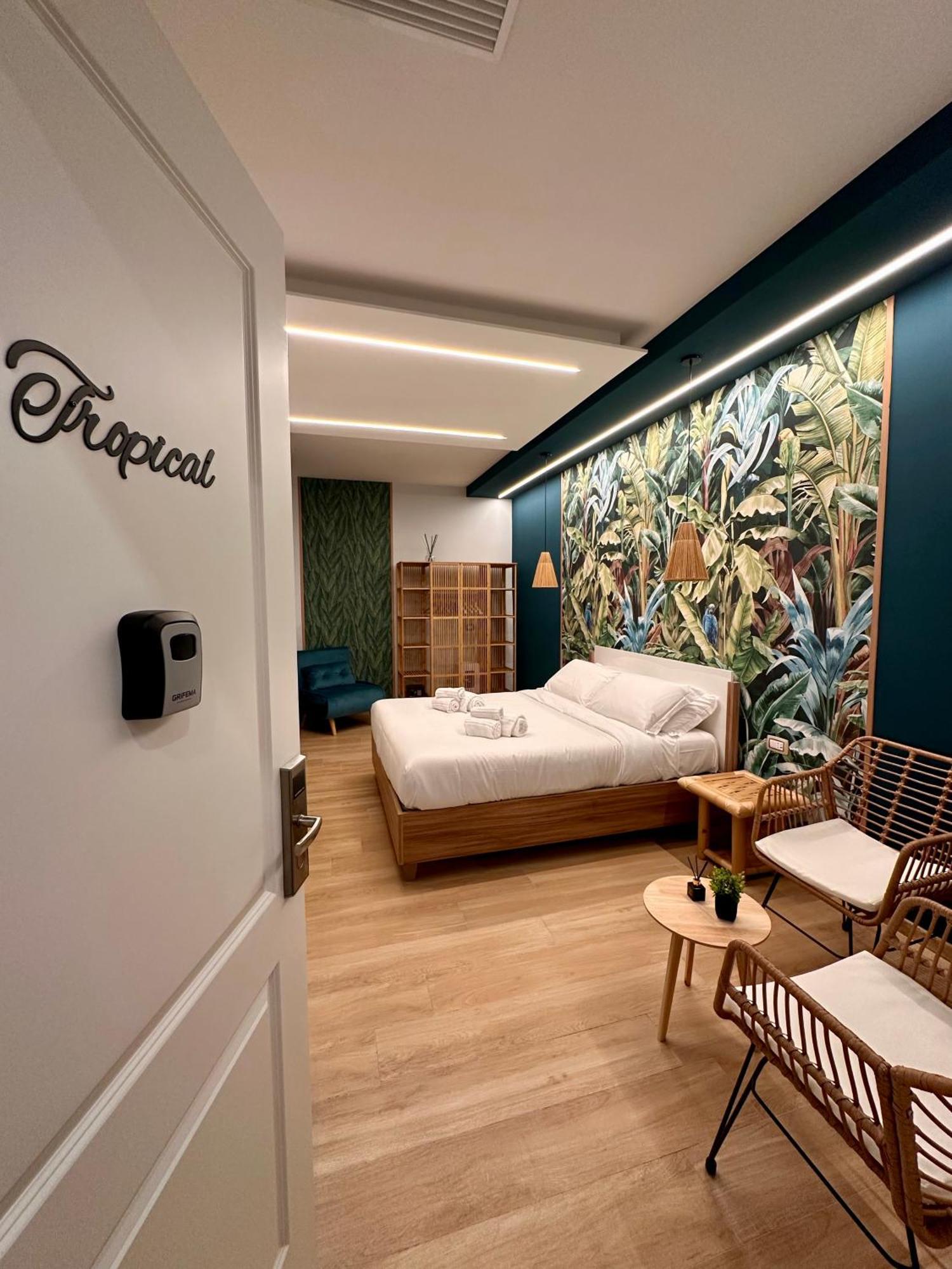 Eterna Suites Roma Bagian luar foto